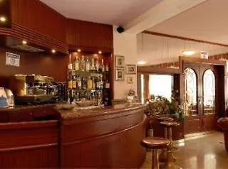 Hotel Cristallo 4*