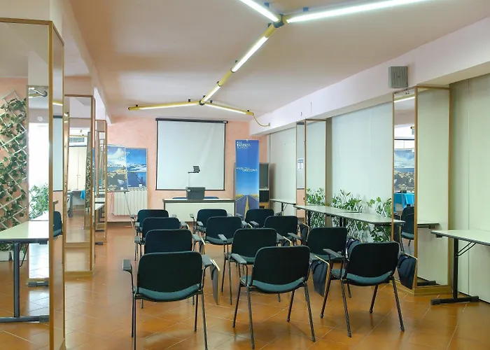 Cristallo Hotel Varraze