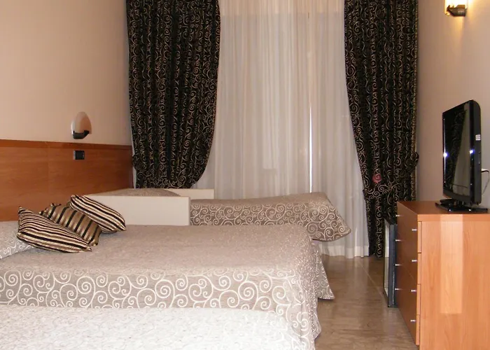 Hotel Cristallo 4*