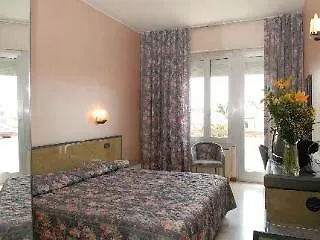 Hotell Cristallo Varazze