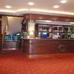 Cristallo Hotel Varraze