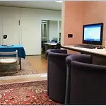 Cristallo Hotel Varraze