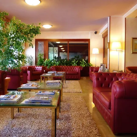 Cristallo Otel Varazze